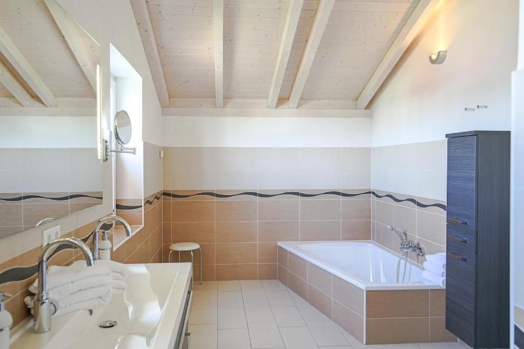 Ferienhaus Silbermoewe Dagebuell Exterior photo